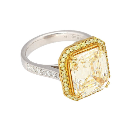 7.25 Carat Emerald Cut Fancy Light Yellow Diamond Round Diamond Ring 18K White Yellow Gold Two-Tone-Time and Carat