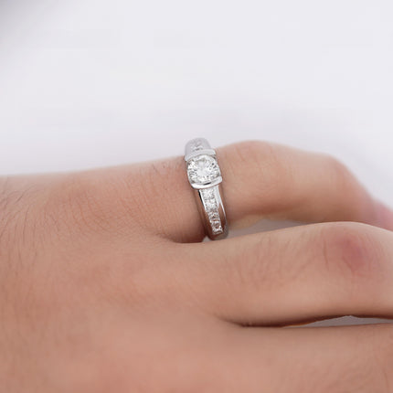 EGL Certified 1.65Carat Round Princess Diamond Platinum Ring