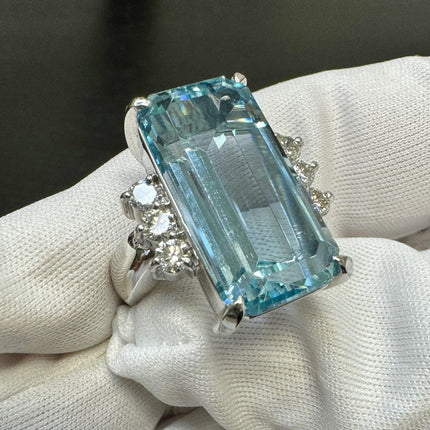 GIA Certified 16.70 Carat Aquamarine and Diamond Vintage Cocktail Ring