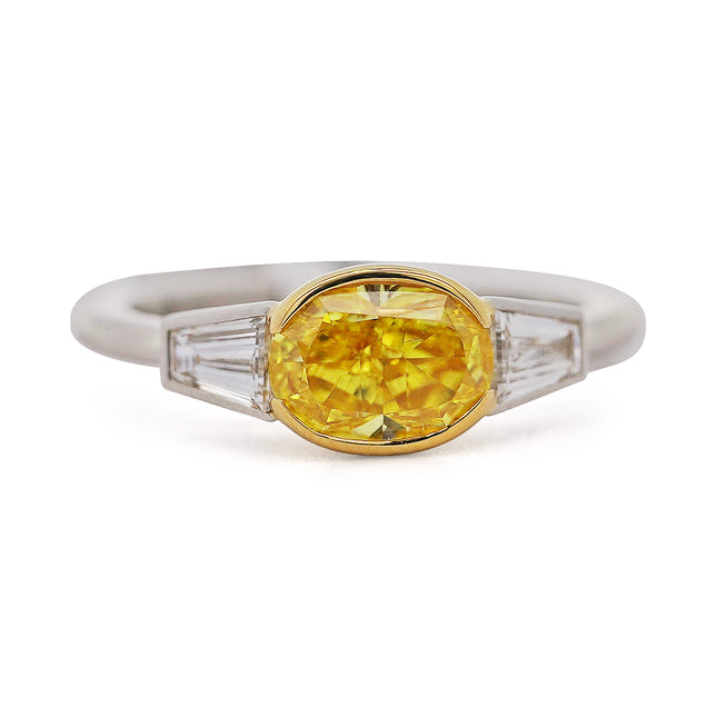 2.00ctw Fancy Vivid Yellow Oval East-West Ring Platinum 18K | GIA