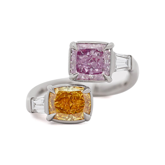 3.92ctw Fancy Diamond Cushion Toi et Moi Platinum Ring | GIA