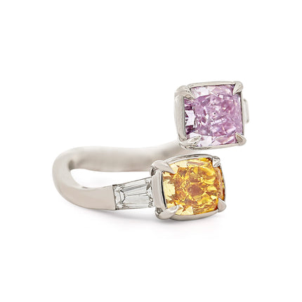 3.92ctw Fancy Diamond Cushion Toi et Moi Platinum Ring | GIA