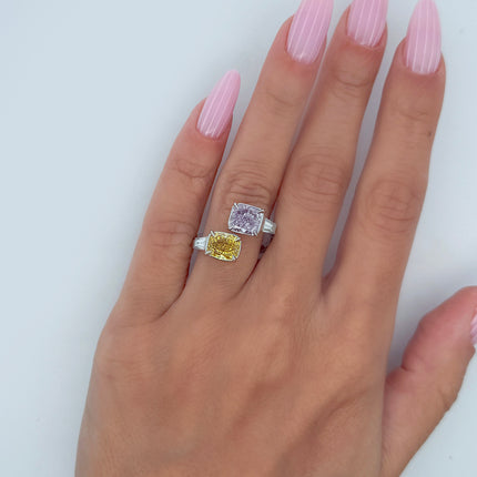 3.92ctw Fancy Diamond Cushion Toi et Moi Platinum Ring | GIA