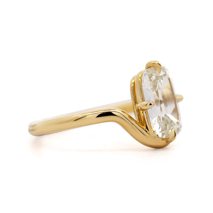 1.50ct Cushion J/SI1 Diamond Solitaire 18K Gold Compass Curve Solitaire Ring | GIA