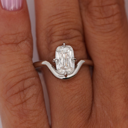 1.05ct Elongated Cushion Diamond G/VS2 Platinum Compass Curve Solitaire Ring | GIA